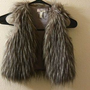 Tibb kids fur vest